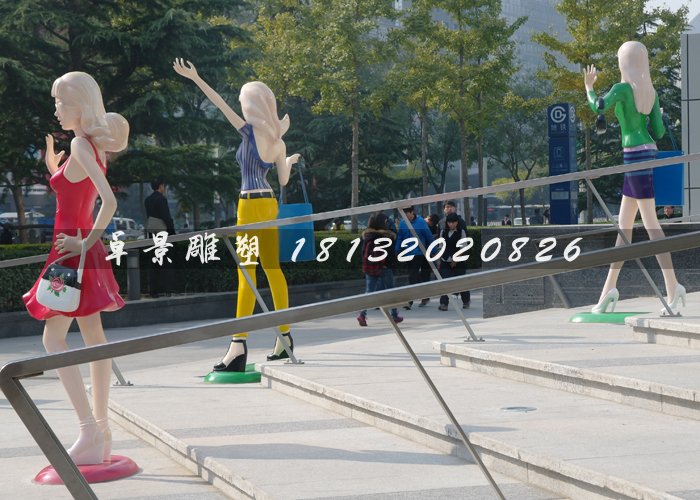 玻璃鋼步行街人物雕塑，動漫人物雕塑 (2)