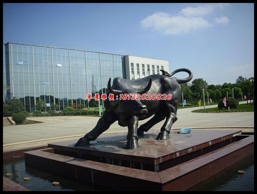 銅牛雕塑，廣場牛銅雕