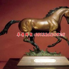 奔馬銅雕，銅馬雕塑