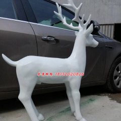 玻璃鋼馴鹿雕塑，玻璃鋼商場雕塑