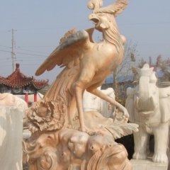 鳳凰石雕，公園晚霞紅鳳凰石雕