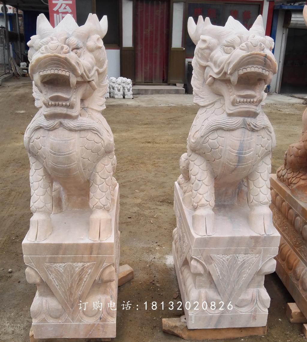 麒麟石雕，晚霞紅麒麟雕塑