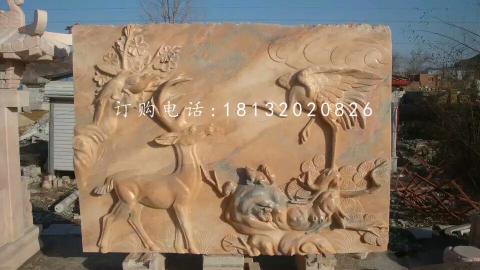 鹿鶴同春浮雕，晚霞紅石浮雕