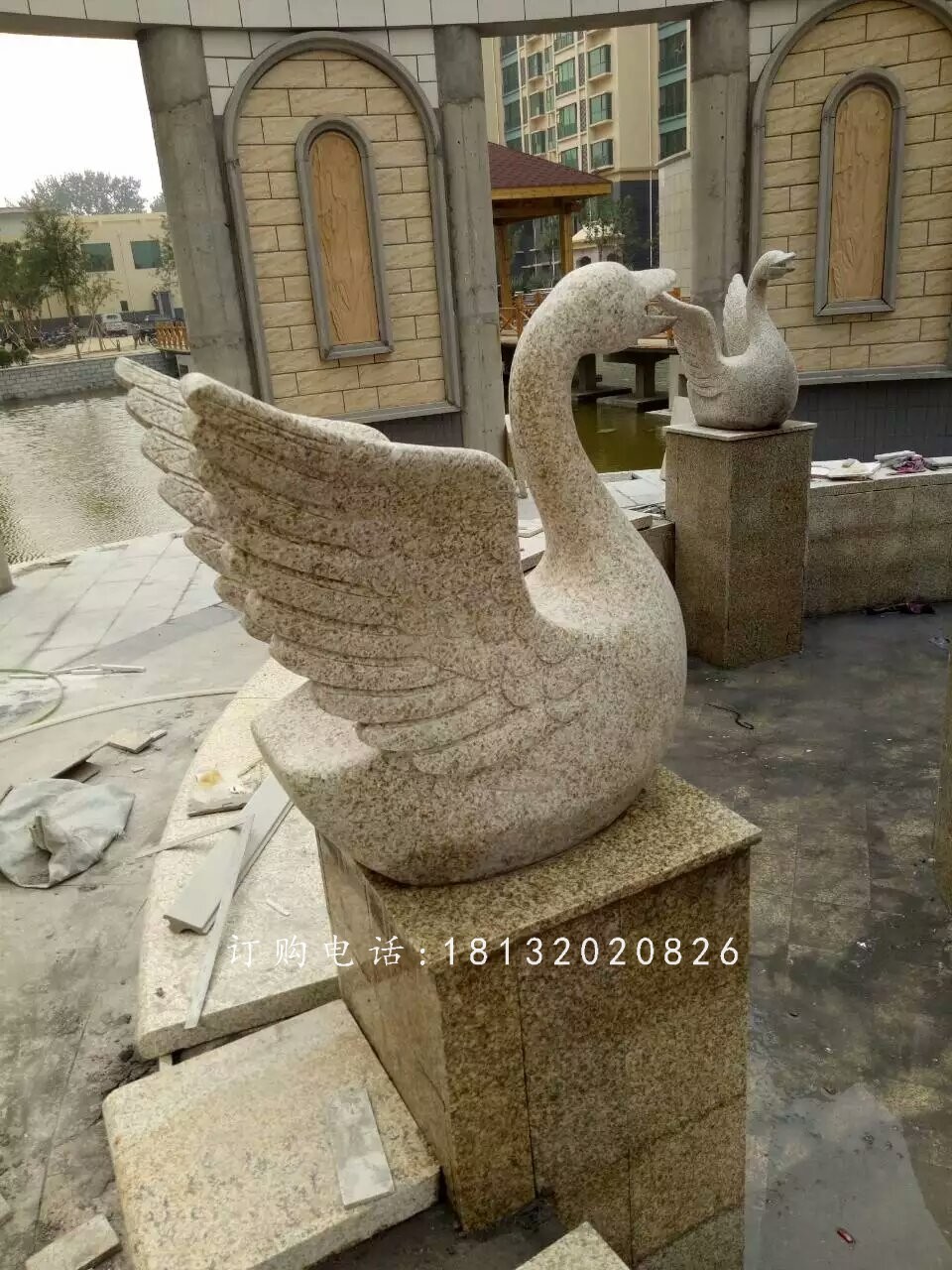 砂巖天鵝雕塑，小區(qū)景觀動物石雕