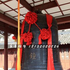 鐘雕塑，廣場銅鐘雕塑