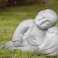 小和尚睡覺石雕，公園小品石雕