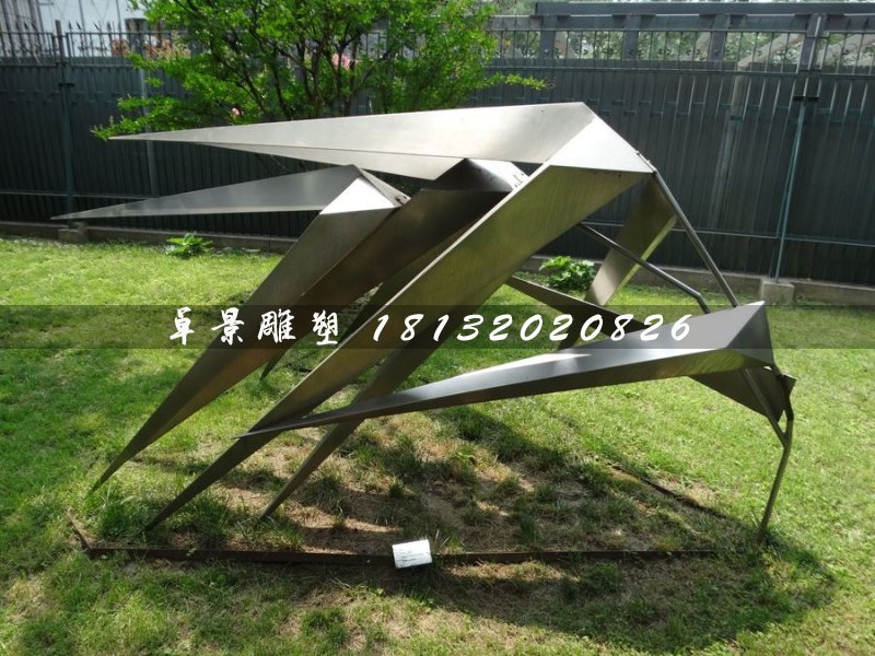 不銹鋼風(fēng)竹雕塑，公園景觀雕塑