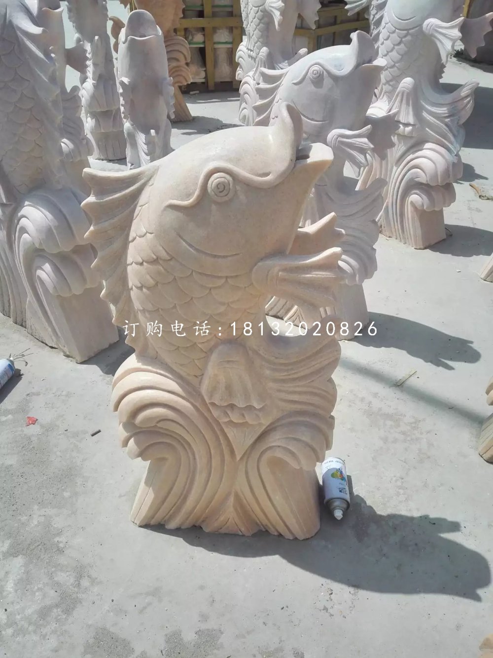 魚石雕晚霞紅噴水魚雕塑 (3) 魚石雕晚霞紅噴水魚雕塑 (3)