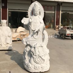 踩龍觀音石雕，漢白玉觀音
