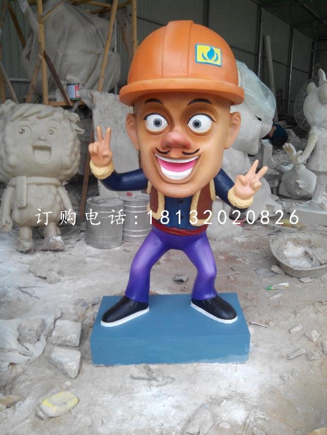 光頭強雕塑，玻璃鋼動畫人物 (1)