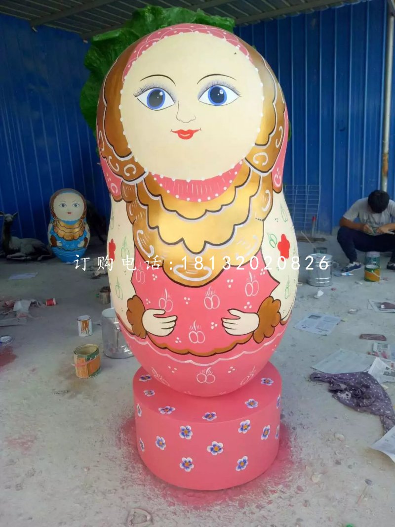 彩繪套娃雕塑，玻璃鋼景觀雕塑