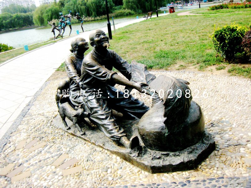 拔蘿卜雕塑，公園小品銅雕