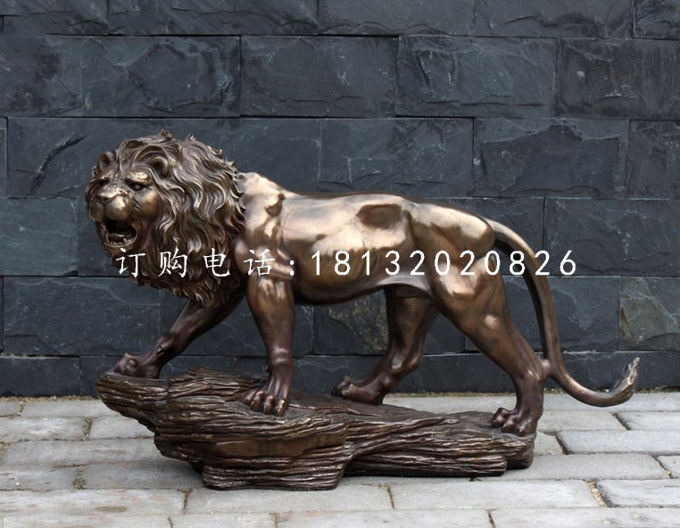 非洲獅銅雕，廣場銅獅子