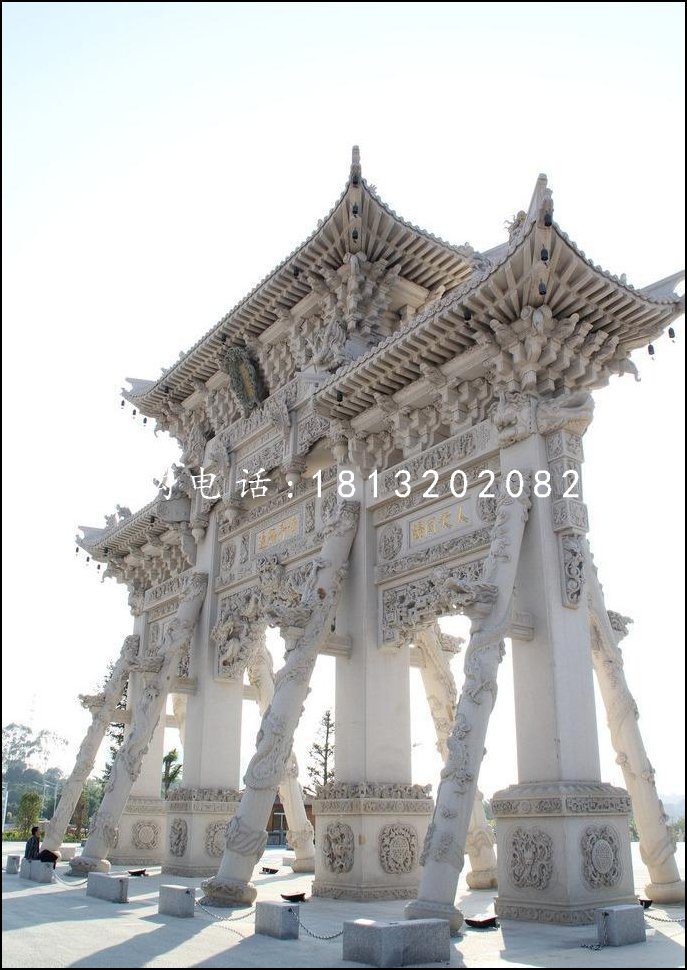 大型石雕牌樓，漢白玉牌樓