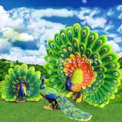 開屏的孔雀雕塑，玻璃鋼仿真動(dòng)物