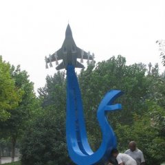 公園不銹鋼戰斗機雕塑