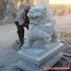 石雕企業門口招財貔貅
