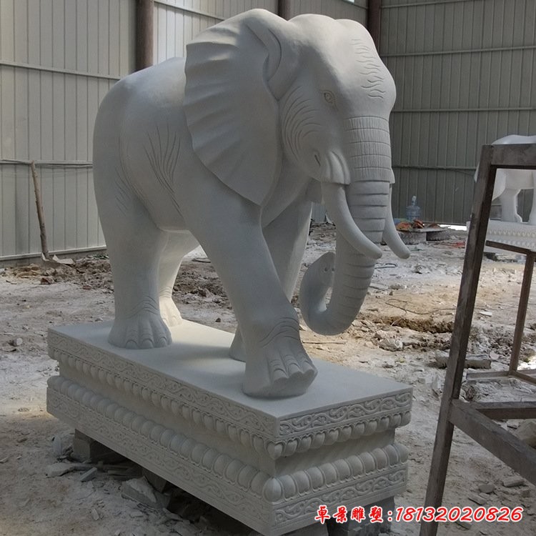 漢白玉酒店門(mén)口招財(cái)大象雕塑