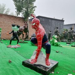 景區玻璃鋼蜘蛛俠雕塑