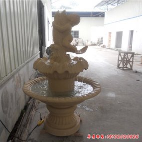 個(gè)性的噴泉石雕