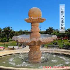 精美的噴泉石雕