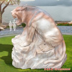 十二生肖石雕抽象