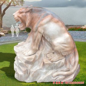 十二生肖石雕抽象