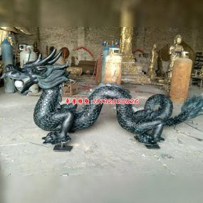 銅龍雕塑