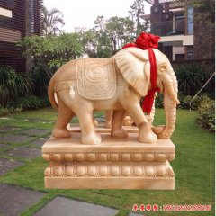 晚霞紅大象動物雕塑